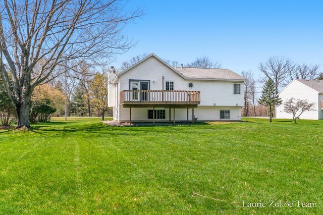 11302 8th Avenue Nw, Tallmadge Twp, MI 49534