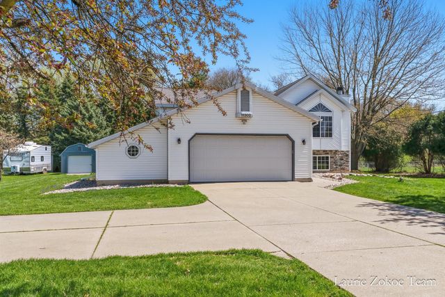 11302 8th Avenue Nw, Tallmadge Twp, MI 49534