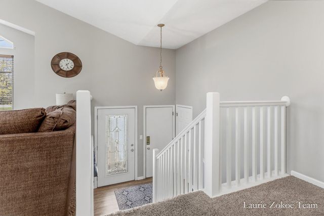 11302 8th Avenue Nw, Tallmadge Twp, MI 49534