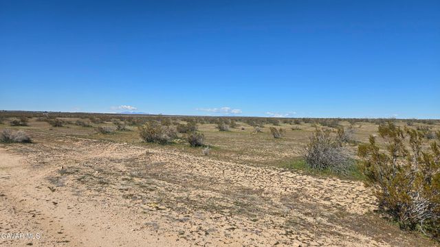 Vicinity Avenue G8 & 223rd, Lancaster, CA 93535