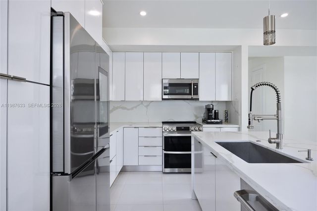 2981 SW 149th Ave, Miami, FL 33185