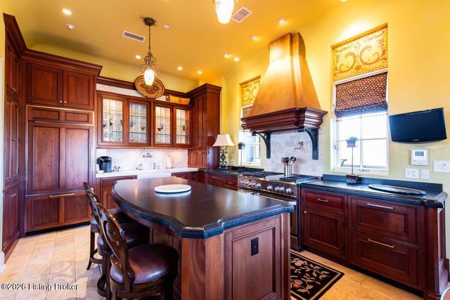 1604 Cherokee Rd 4, Louisville, KY 40205