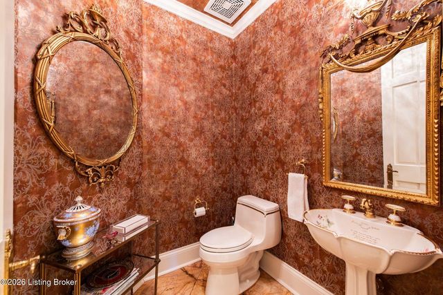 1604 Cherokee Rd 4, Louisville, KY 40205