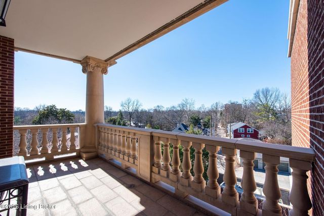 1604 Cherokee Rd 4, Louisville, KY 40205