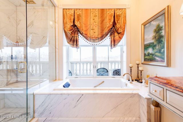 1604 Cherokee Rd 4, Louisville, KY 40205