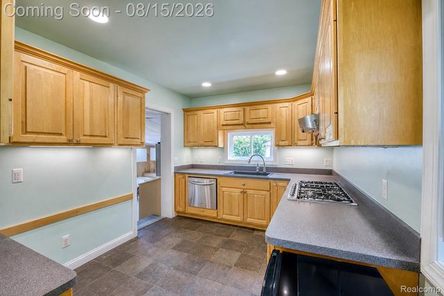 15852 Lola Drive, Redford Charter Township, MI 48239