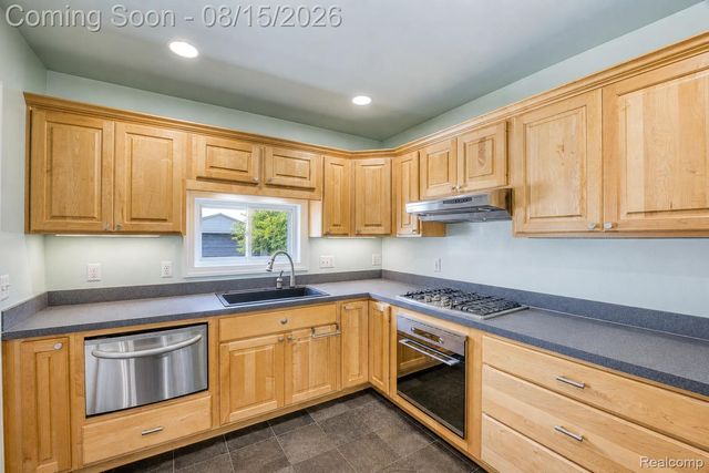 15852 Lola Drive, Redford Charter Township, MI 48239