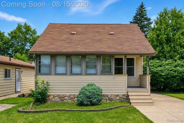 15852 Lola Drive, Redford Charter Township, MI 48239