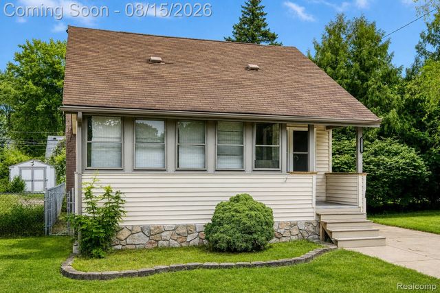 15852 Lola Drive, Redford Charter Township, MI 48239