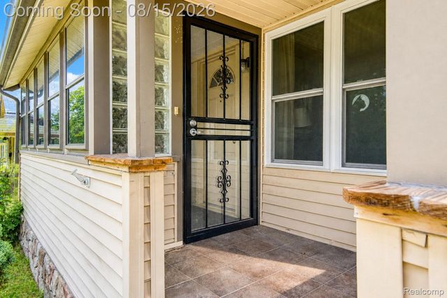 15852 Lola Drive, Redford Charter Township, MI 48239