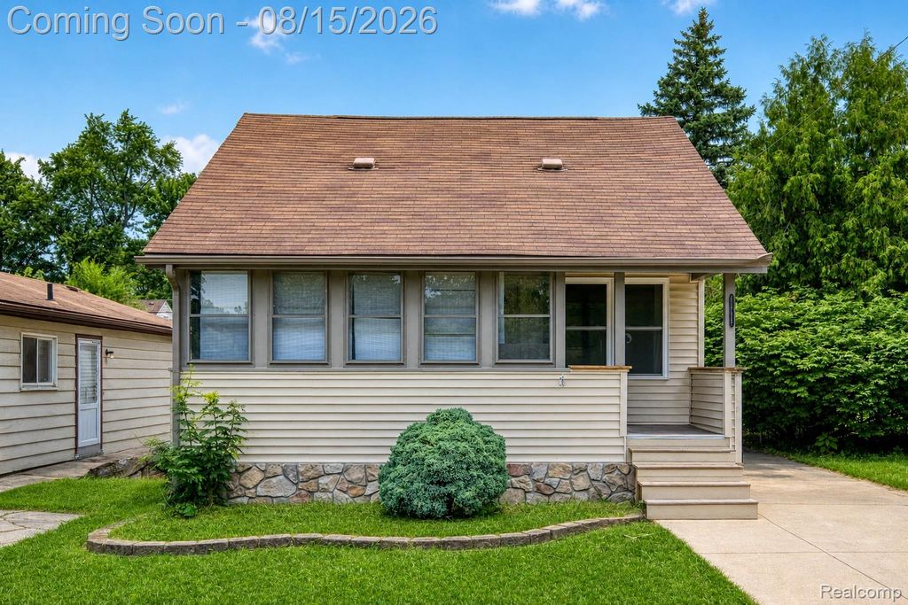 15852 Lola Drive, Redford Charter Township, MI 48239