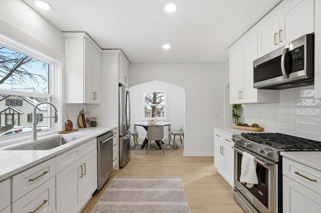 2643 Brighton Avenue NE, Minneapolis, MN 55418