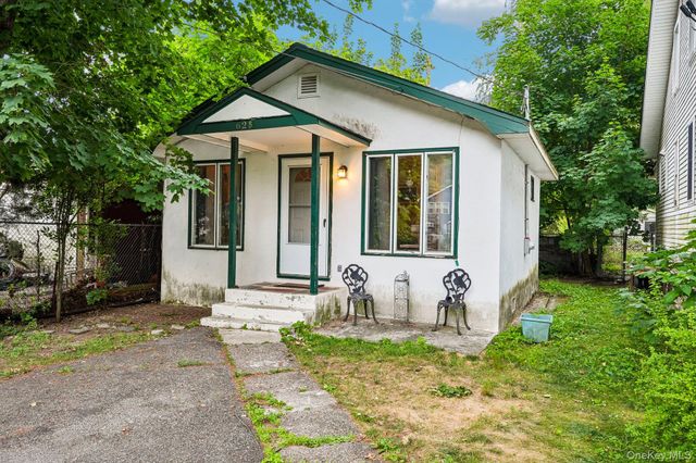 62 Murray Road, Greenwood Lake, NY 10925