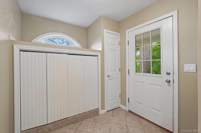 62 Murray Road, Greenwood Lake, NY 10925