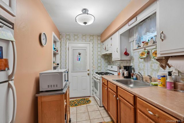 62 Murray Road, Greenwood Lake, NY 10925