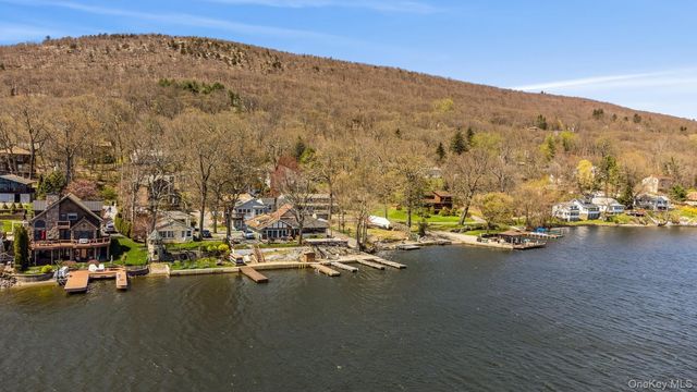 62 Murray Road, Greenwood Lake, NY 10925