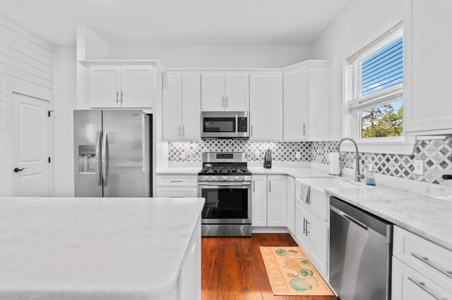 67 Beacon Point Drive, Santa Rosa Beach, FL 32459