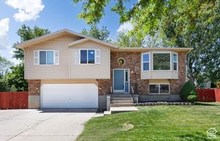 1306 S CANNON DR, Farmington, UT 84025
