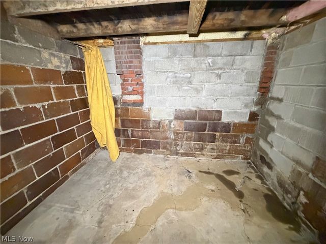 2012 Fairmont Avenue, Steubenville, OH 43952