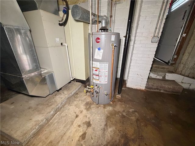 2012 Fairmont Avenue, Steubenville, OH 43952