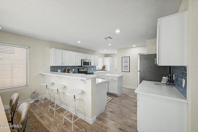 1333 W KINGBIRD Drive, Chandler, AZ 85286
