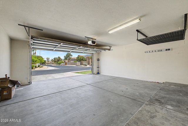 1333 W KINGBIRD Drive, Chandler, AZ 85286