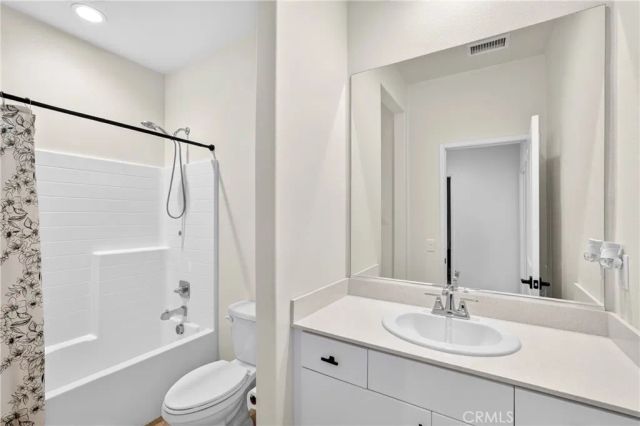 15923 Main, Chino, CA 91708