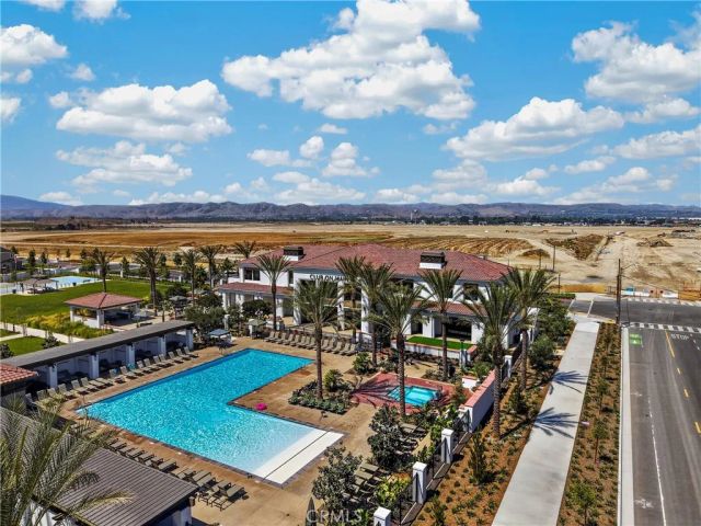 15923 Main, Chino, CA 91708