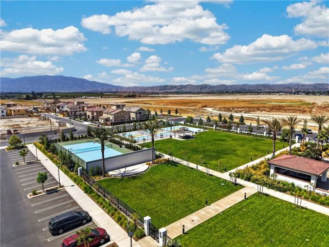 15923 Main, Chino, CA 91708
