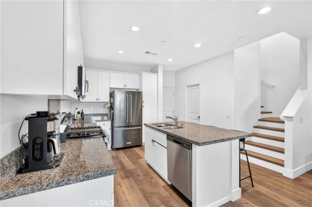 15923 Main, Chino, CA 91708