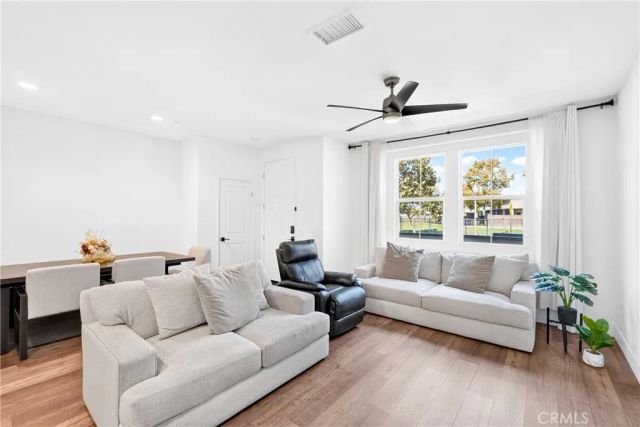 15923 Main, Chino, CA 91708