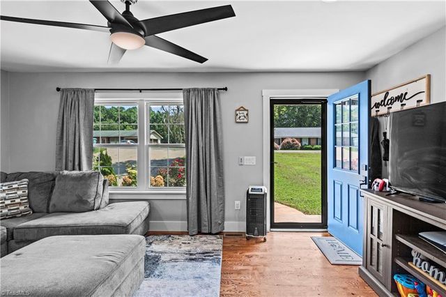 274 Dixie Hill Road, North Wilkesboro, NC 28659