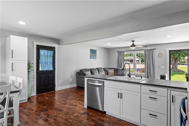 274 Dixie Hill Road, North Wilkesboro, NC 28659