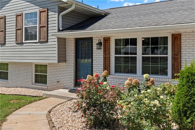 274 Dixie Hill Road, North Wilkesboro, NC 28659