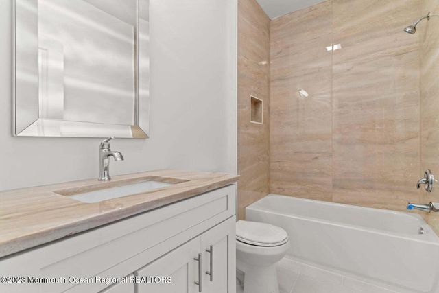 65 Hamilton Avenue, Seaside Heights, NJ 08751