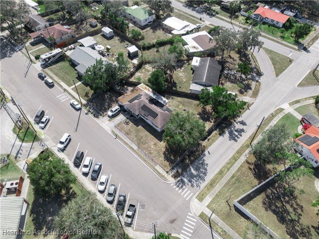 1335 Glenwood Avenue, Sebring, FL 33870