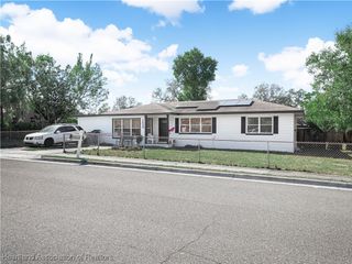 1335 Glenwood Avenue, Sebring, FL 33870