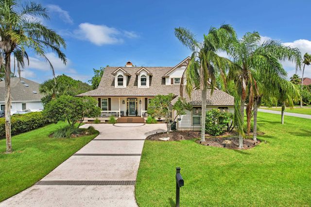 500 Turnberry Ln, St Augustine, FL 32080