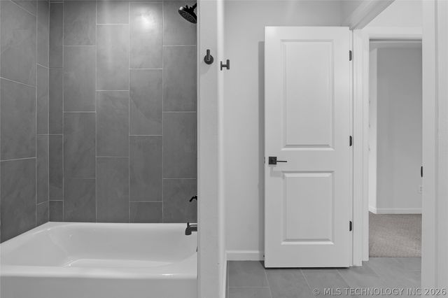 5327 E 124th Place S, Bixby, OK 74008