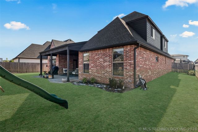 5327 E 124th Place S, Bixby, OK 74008