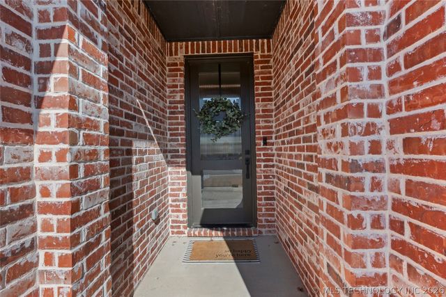 5327 E 124th Place S, Bixby, OK 74008