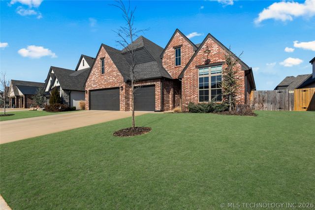 5327 E 124th Place S, Bixby, OK 74008