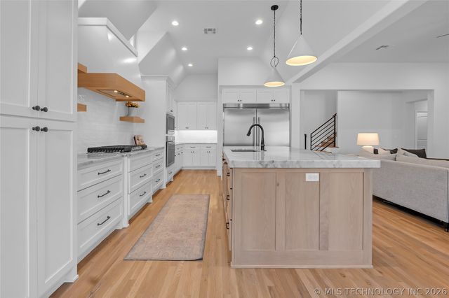 5327 E 124th Place S, Bixby, OK 74008