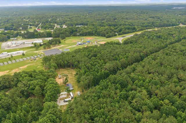 174 Grice Ln, Parsons, TN 38363