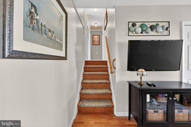 2225 E HELMS MNR, Upper Chichester, PA 19061