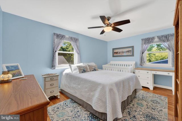 2225 E HELMS MNR, Upper Chichester, PA 19061