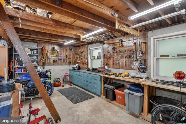 2225 E HELMS MNR, Upper Chichester, PA 19061