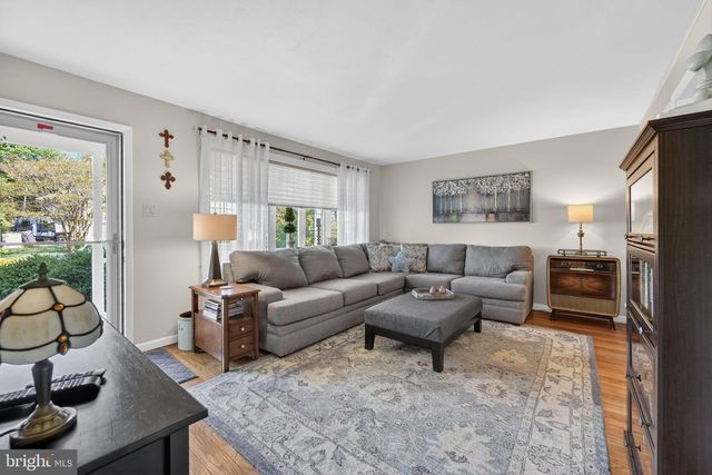 2225 E HELMS MNR, Upper Chichester, PA 19061