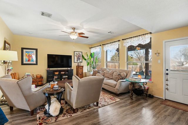 1633 Mountain Laurel Drive, Keller, TX 76248