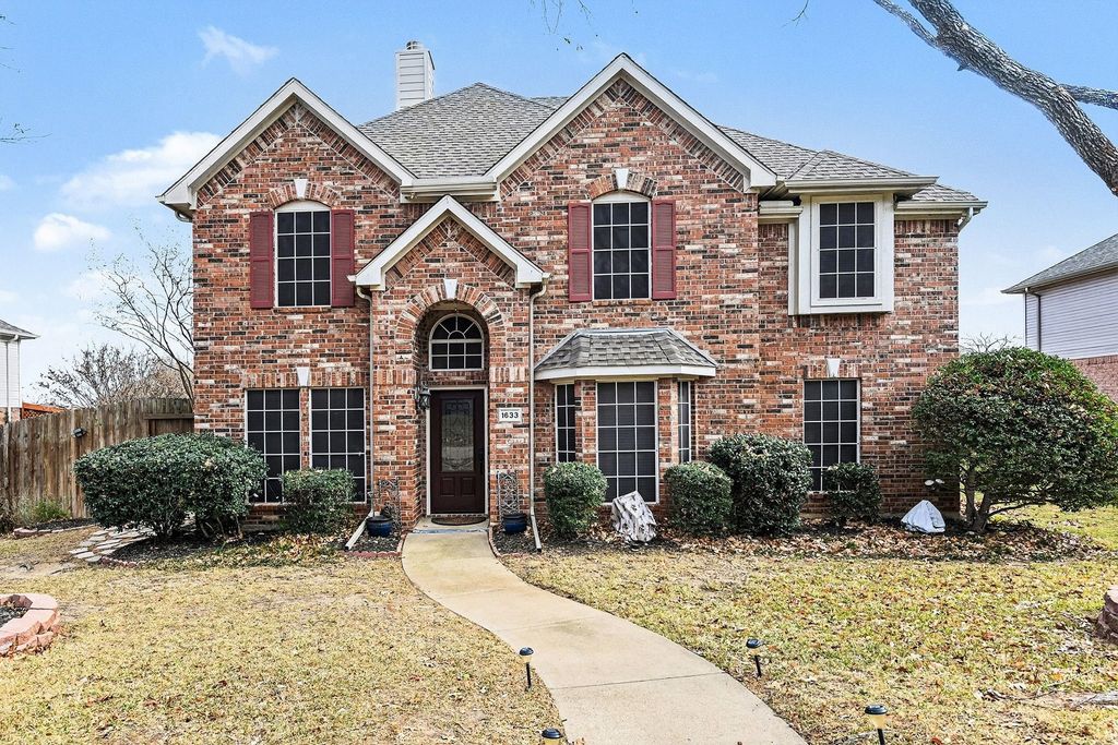 1633 Mountain Laurel Drive, Keller, TX 76248